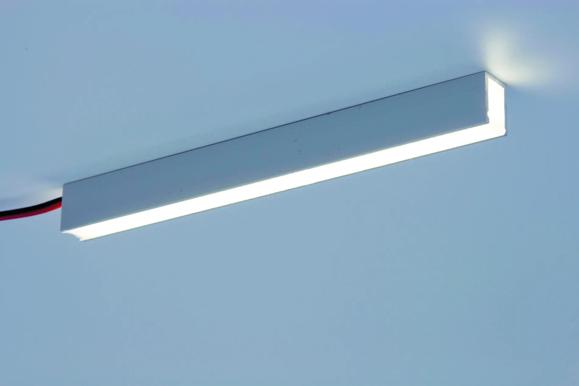 Alurays aluminium profile with casting